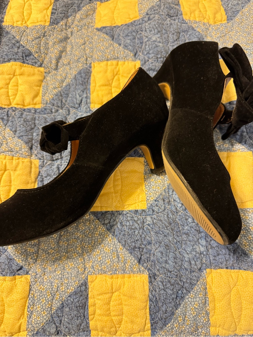 Black Suede Women’s Ankle Heels with Bow Tie Detail size 8